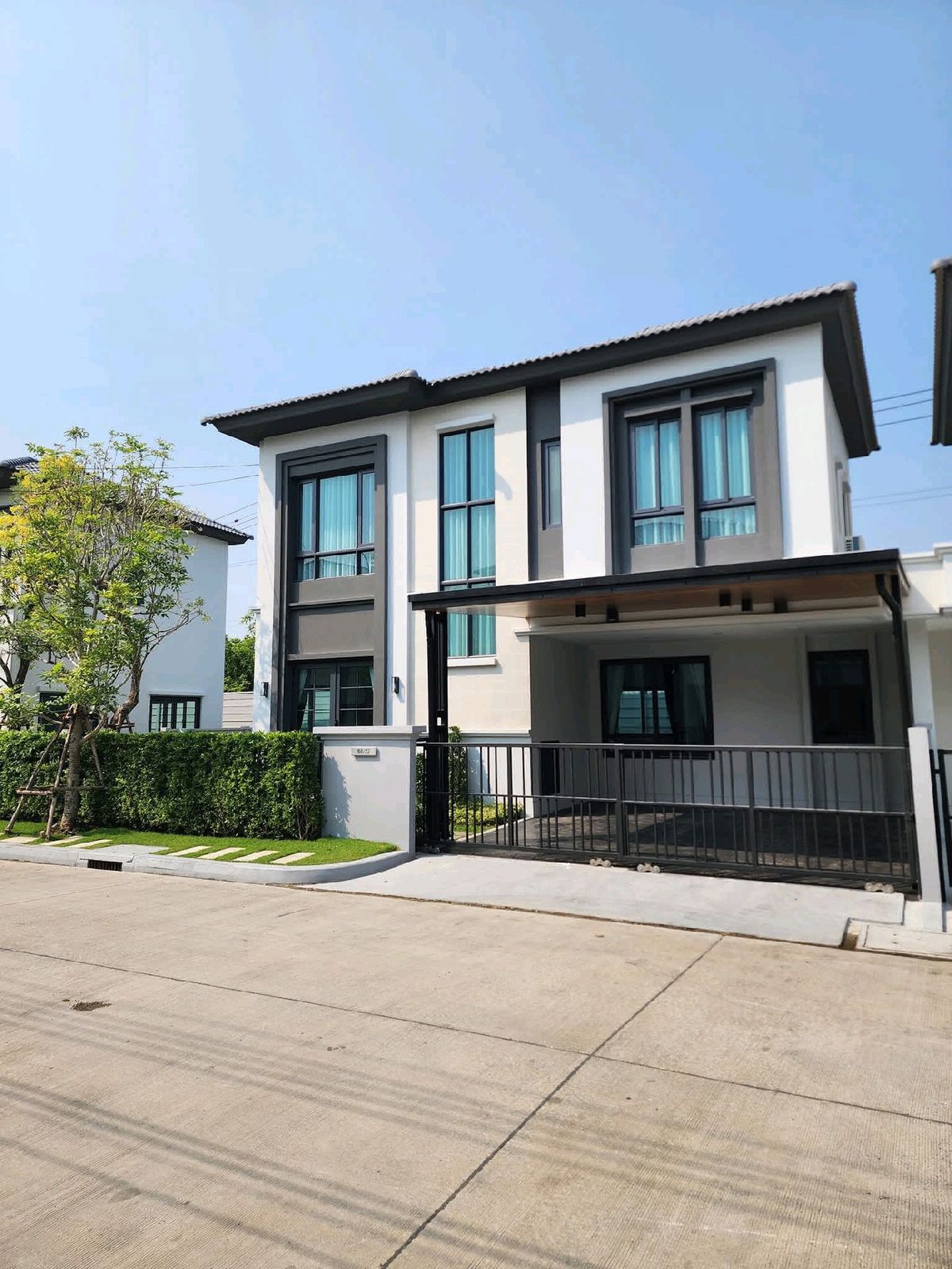 ให้เช่าบ้านสมุทรปราการ สำโรง : ให้เช่า Grande Pleno สุขุมวิท-บางนา โครงการใหม่