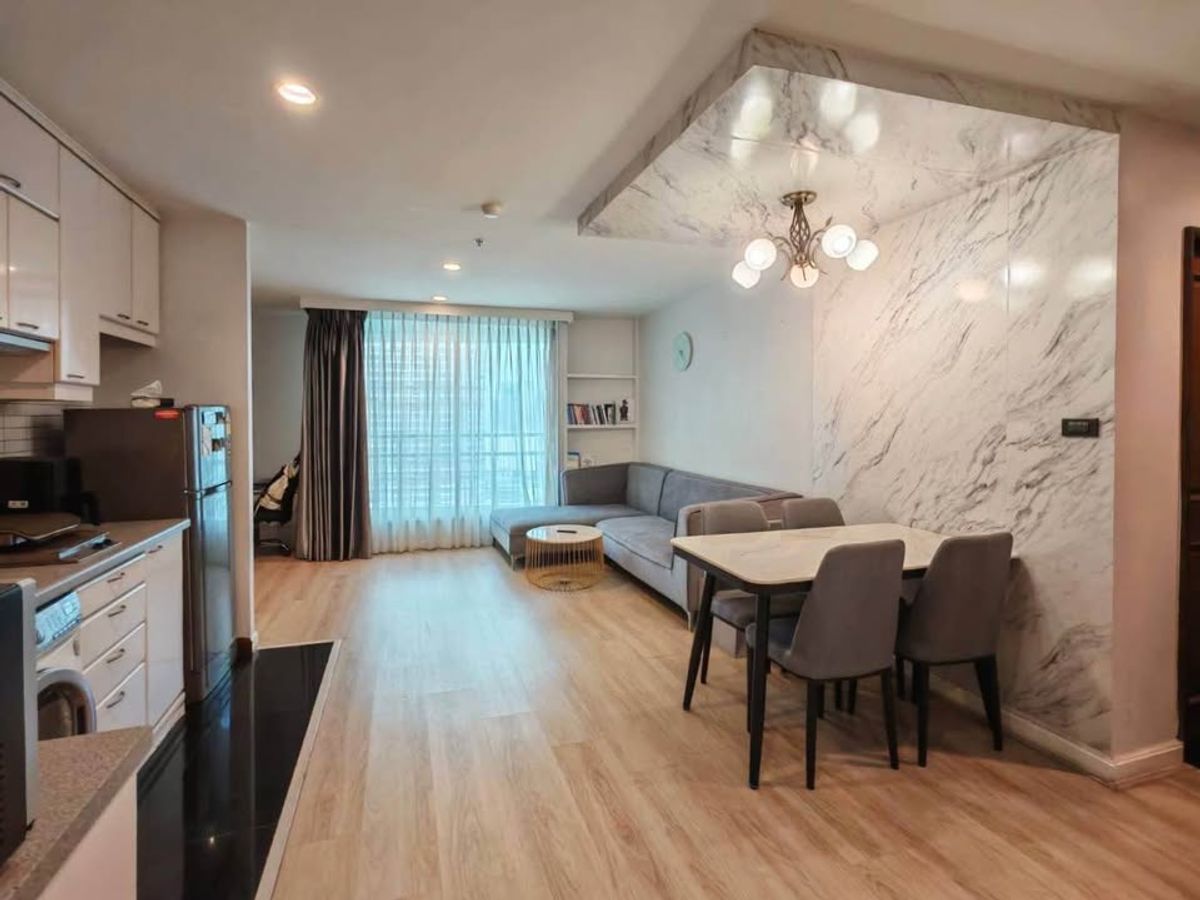 For RentCondoRatchathewi,Phayathai : Rent a condo, Pathumwan, near BTS, Phayathai, large room, spacious area Being comfortable like at home