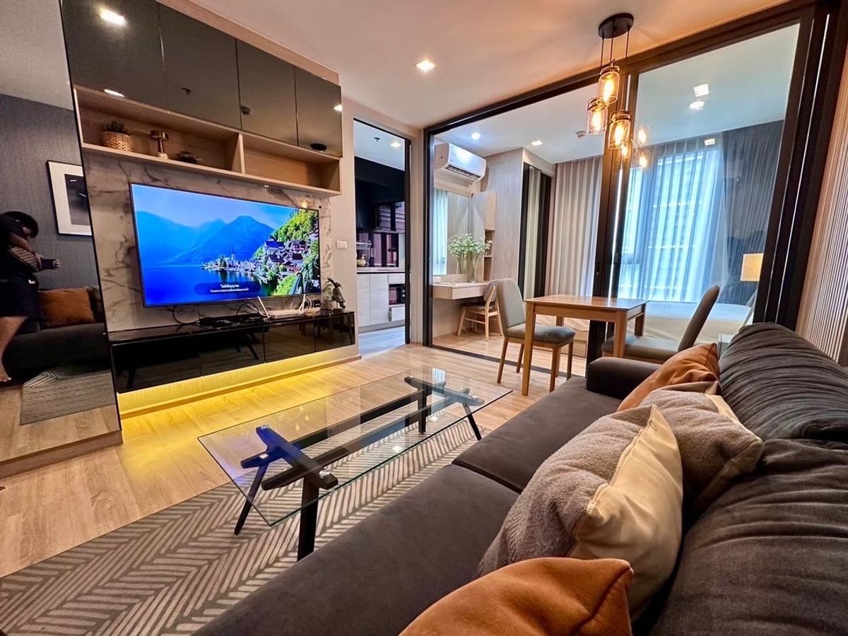 For RentCondoRama9, Petchburi, RCA : Rent The Base Garden Rama9.