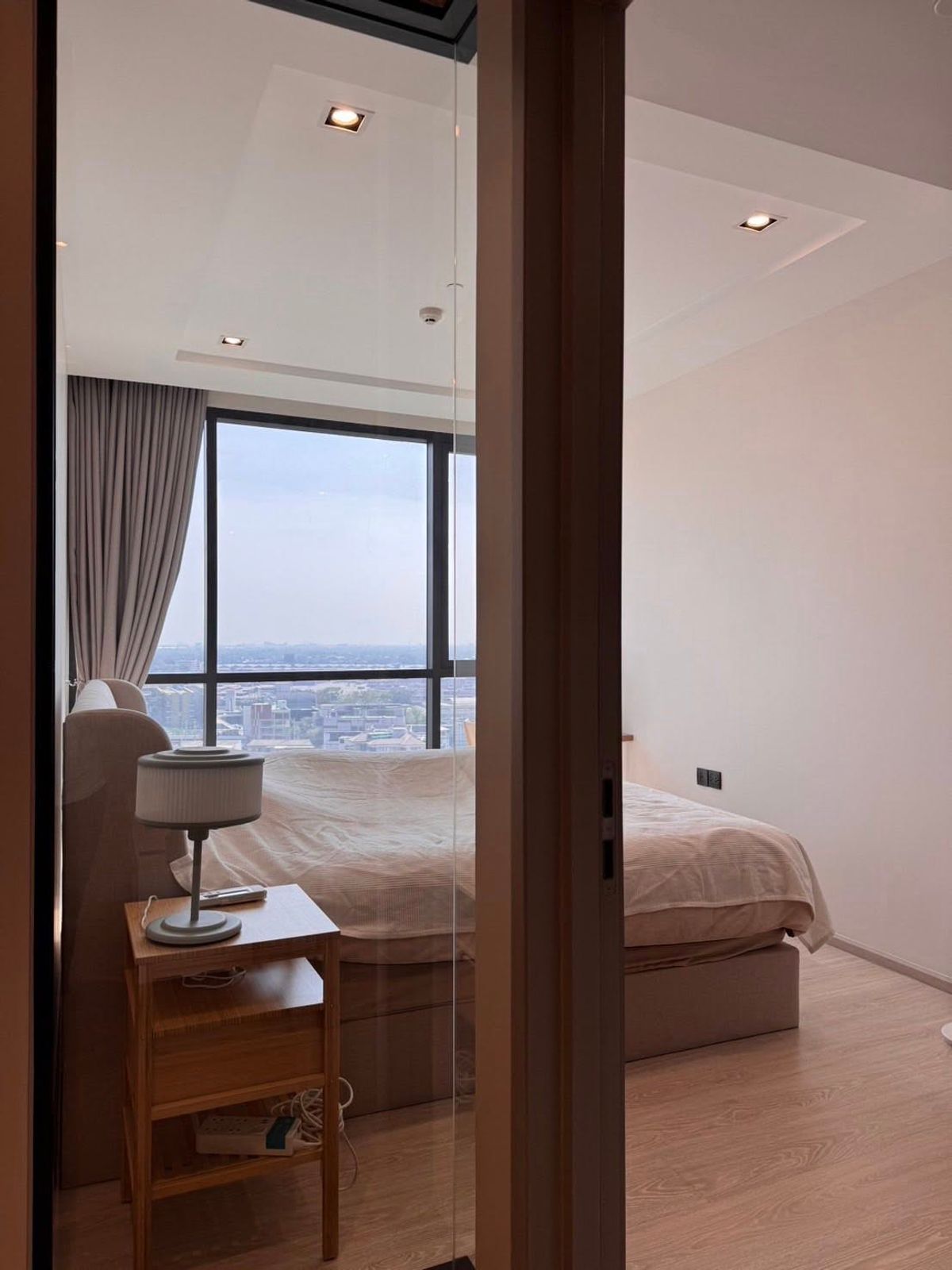 ให้เช่าคอนโดสุขุมวิท อโศก ทองหล่อ : 💨 ห้องไปไวมาก! ให้เช่า The Room Sukhumvit 38 เพียง 34,000 บาท/เดือน | Line ID: @323gqmho