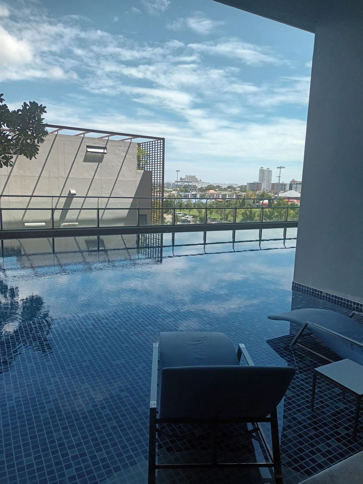 ขายคอนโดหัวหิน ประจวบคีรีขันธ์ : ขาย คอนโด หัวหิน บ้านเคียงฟ้า ชั้นสูง วิวทะเล วิวโปร่ง ไม่บังวิว ขายต่ำกว่าราคาประเมิน เครือ แสนสิริ