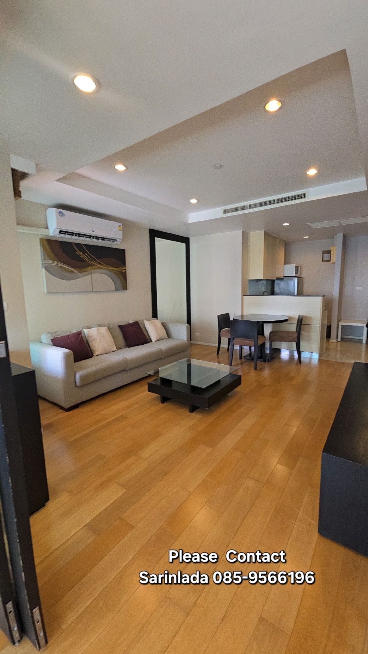 ขายคอนโดสาทร นราธิวาส : ขายด่วน สาทรการ์เด้นท์ ห้องมุม 1bed+ 63.7 sq.m Fix carpark 15 sq.m ราคา 7MB call : 0859566196
