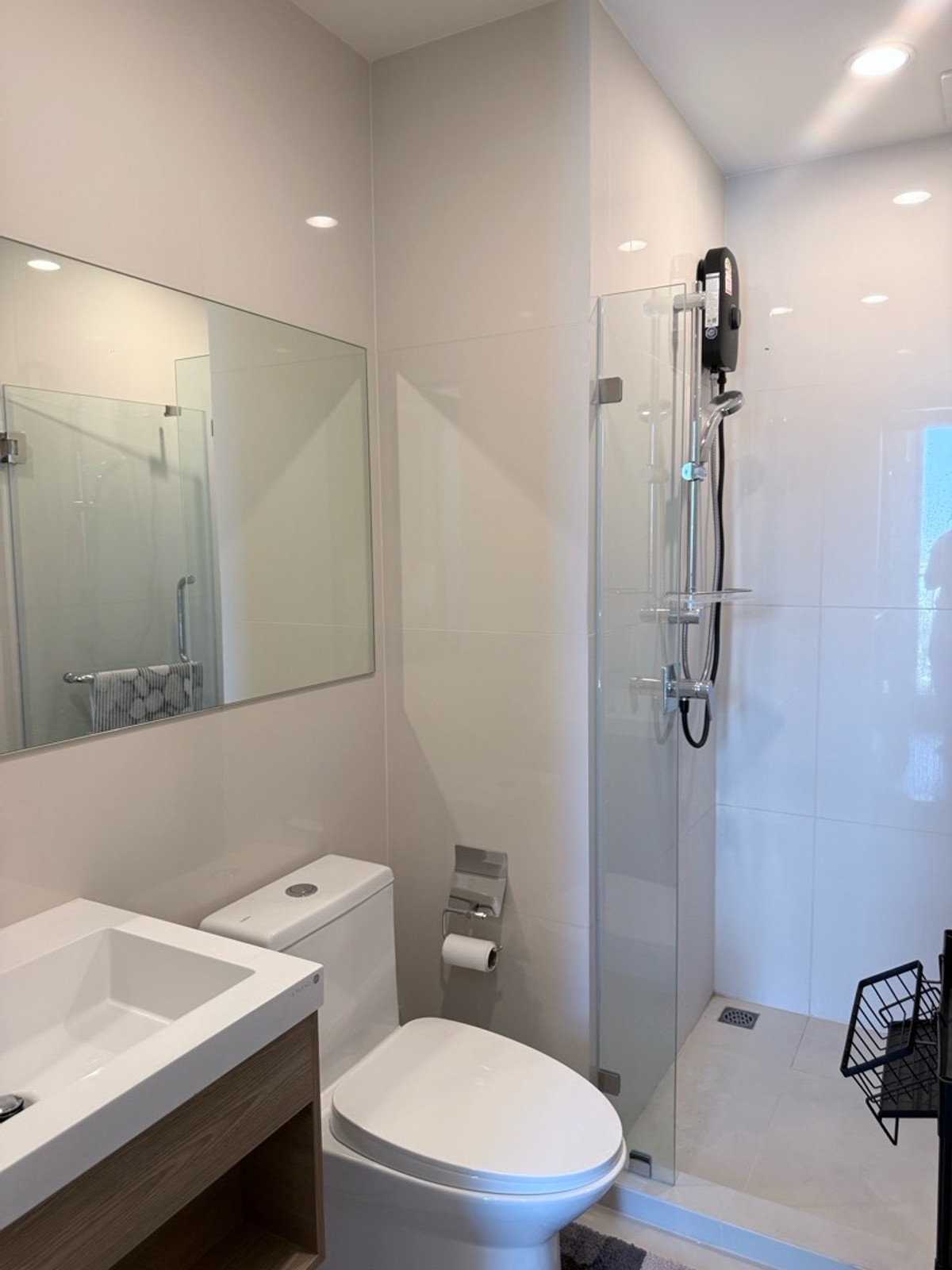 For RentCondoPinklao, Charansanitwong : [Rent] New Noble flashlight - Wang Lang Nue Noble Faichai - Wang Lang ✨ There are many units.