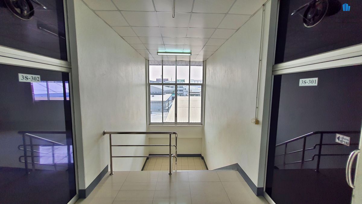 ขายสำนักงานพัฒนาการ ศรีนครินทร์ : Hot Deal !! ขายอาคารสำนักงาน 3 ชั้น 860 ตรม. อ่อนนุช 66 เดินไปรถไฟฟ้าสายสีเหลือง สถานีศรีนครินทร์ 38 เพียง 350 เมตร