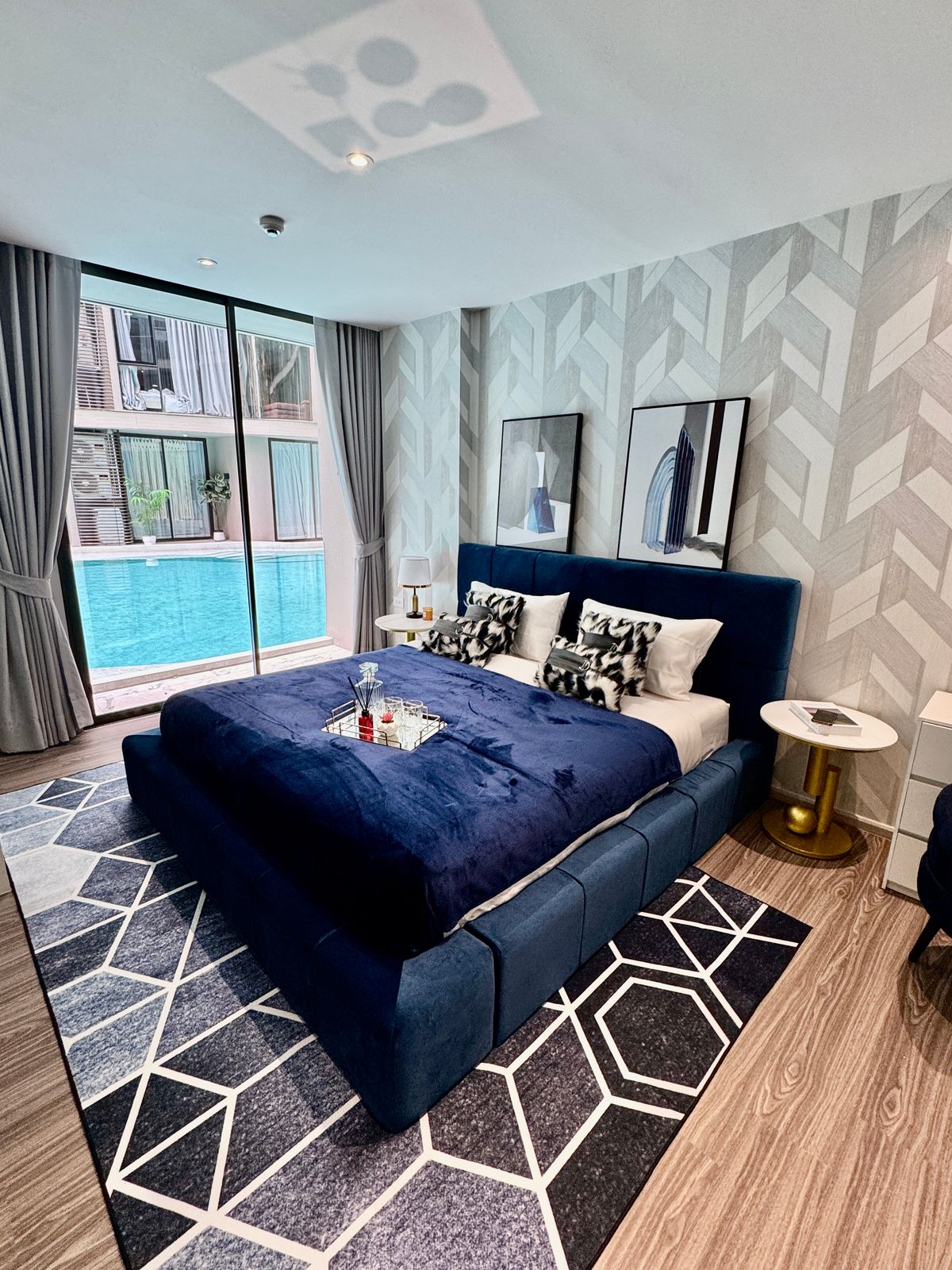 For RentCondoSukhumvit, Asoke, Thonglor : Rent 3 bedrooms, 2 bathrooms, Fynn Asoke, Finn Asoke, rental price 110,000 baht