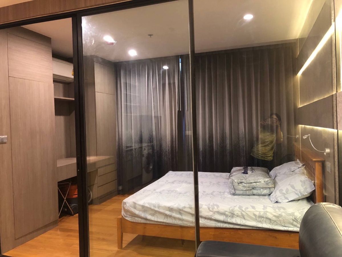 ให้เช่าคอนโดสาทร นราธิวาส : ให้เช่าคอนโด Noble Revo Silom (33sqm, 1B1B, ชั้น18) 5นาที ถึง BTSสุรศักดิ์