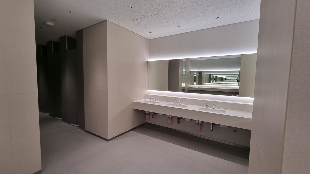 ให้เช่าสำนักงานนานา : Bts นานา ให้เช่าออฟฟิศ 267 ตาราง เมตร วิวดี สิ่งอำนวยความสะดวกครบ ตกแต่งทันสมัย