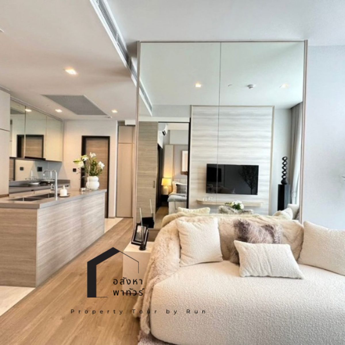 ขายคอนโดลาดพร้าว เซ็นทรัลลาดพร้าว : 🔥𝑳𝑨𝑺𝑻 𝑼𝑵𝑰𝑻 🔥 THE CREST PARK RESIDENCES LUXURY CLASSS  