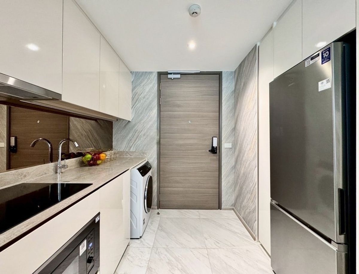 For RentCondoSukhumvit, Asoke, Thonglor : Rent 3 bedrooms, 2 bathrooms, Fynn Asoke, Finn Asoke, rental price 110,000 baht