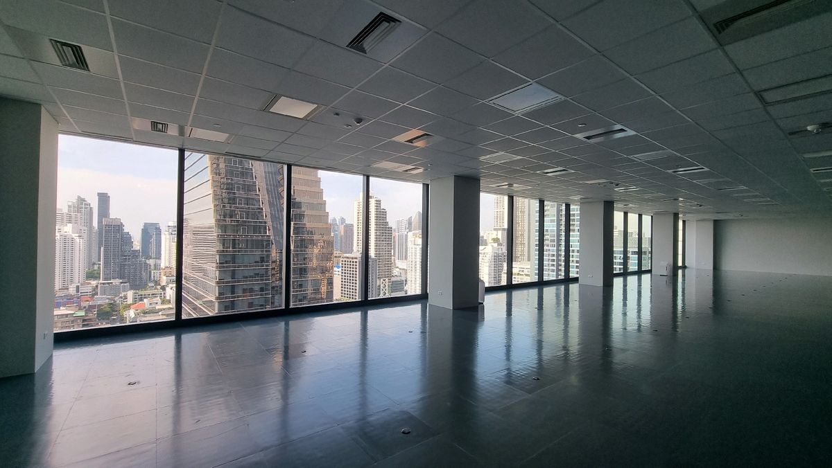 ให้เช่าสำนักงานนานา : Bts นานา ให้เช่าออฟฟิศ 267 ตาราง เมตร วิวดี สิ่งอำนวยความสะดวกครบ ตกแต่งทันสมัย