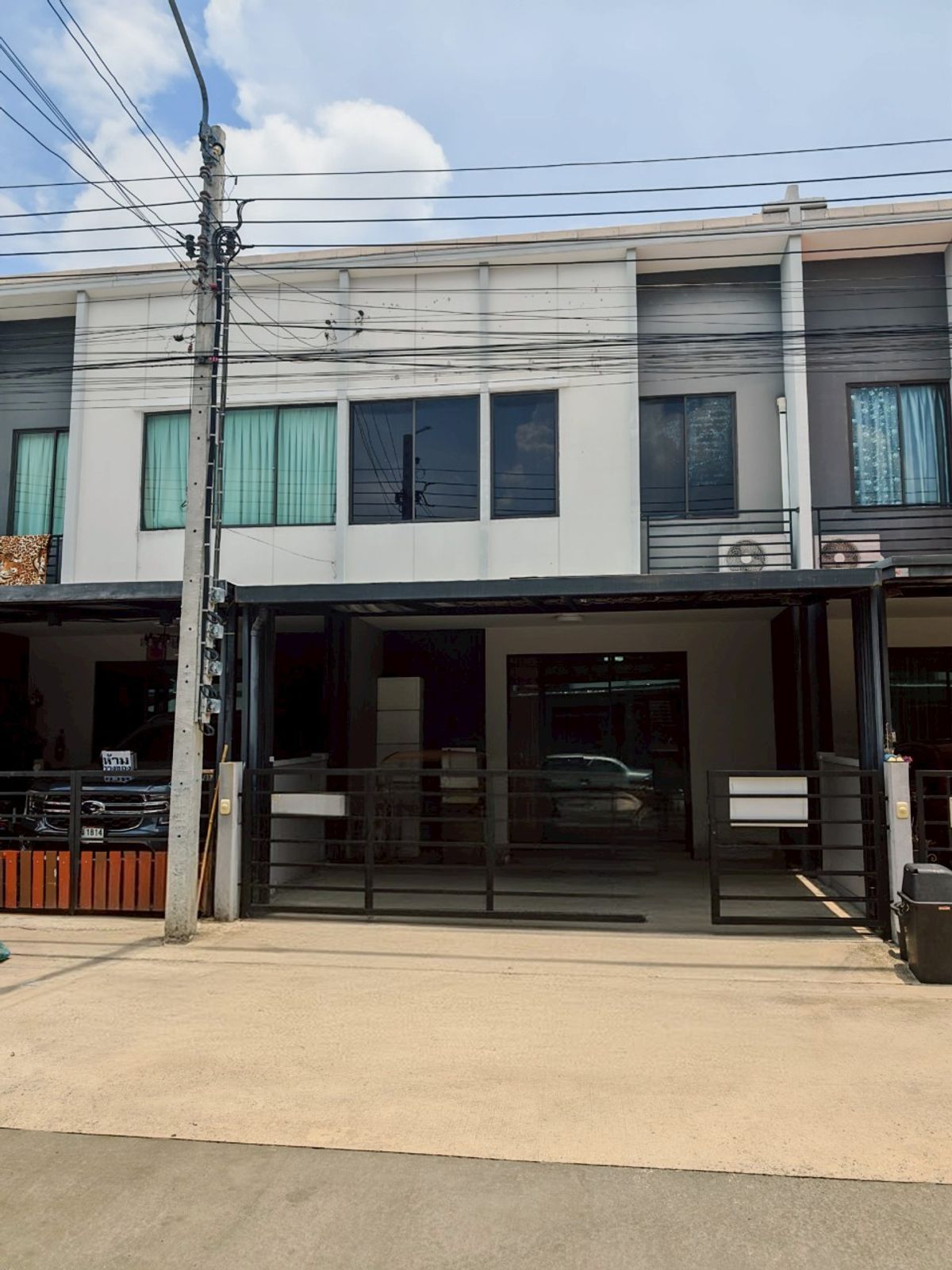 For SaleTownhomeChaengwatana, Muangthong : This house is already rich !! Good house number !! The south is open for fortune-money and the cheapest in the project.