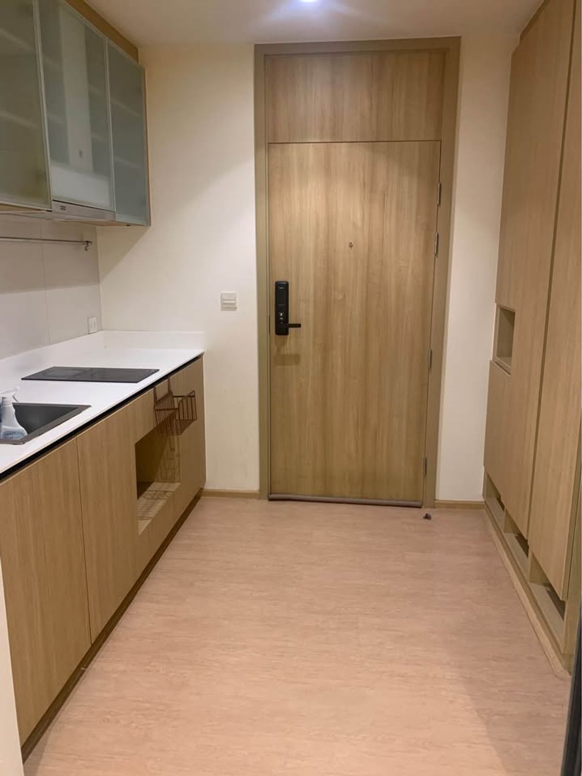 ขายคอนโดลาดพร้าว เซ็นทรัลลาดพร้าว : ห้องสวย ถูกที่สุด ชั้น 17 Maru Ladprao 15 🐶🐱Pet Friendly เฟอร์นิเจอร์ครบ พร้อมอยู่ (P-790)