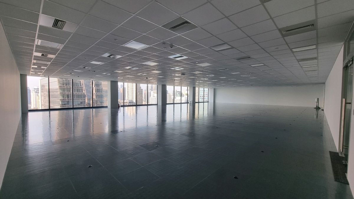 ให้เช่าสำนักงานนานา : Bts นานา ให้เช่าออฟฟิศ 267 ตาราง เมตร วิวดี สิ่งอำนวยความสะดวกครบ ตกแต่งทันสมัย