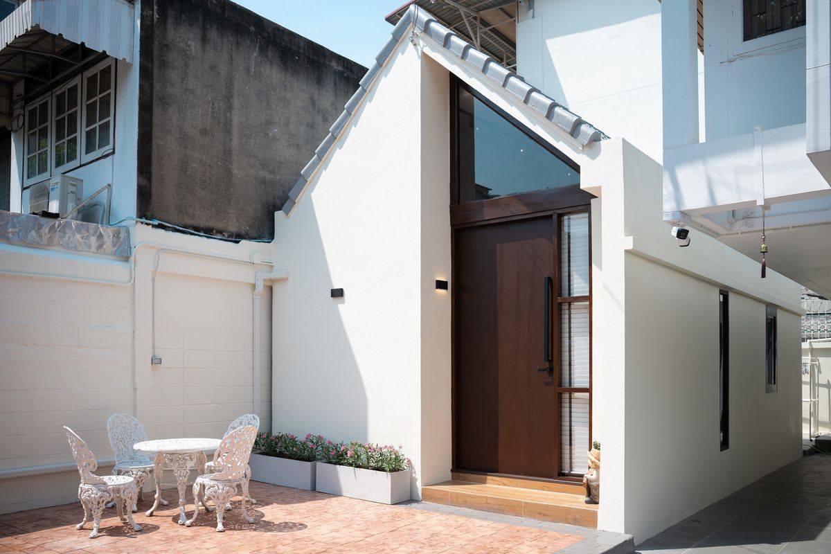 ให้เช่าบ้านอ่อนนุช อุดมสุข : House for Rent 35,000 B / 2B - 2B Near Sukhumvit