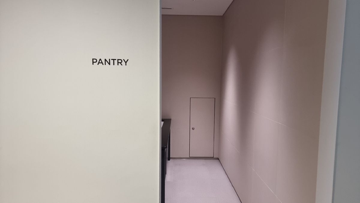 ให้เช่าสำนักงานนานา : Bts นานา ให้เช่าออฟฟิศ 534 ตาราง เมตร วิวดี สิ่งอำนวยความสะดวกครบ ตกแต่งทันสมัย