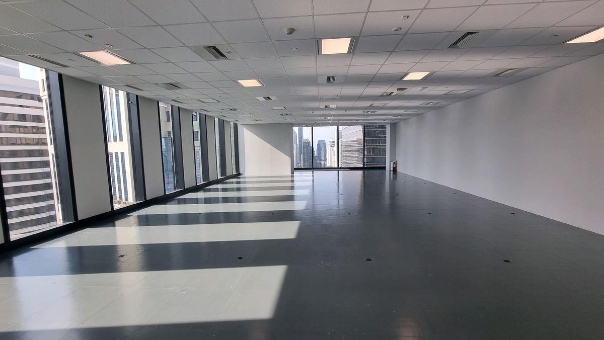 ให้เช่าสำนักงานนานา : Bts นานา ให้เช่าออฟฟิศ 175 ตาราง เมตร วิวดี สิ่งอำนวยความสะดวกครบ ตกแต่งทันสมัย