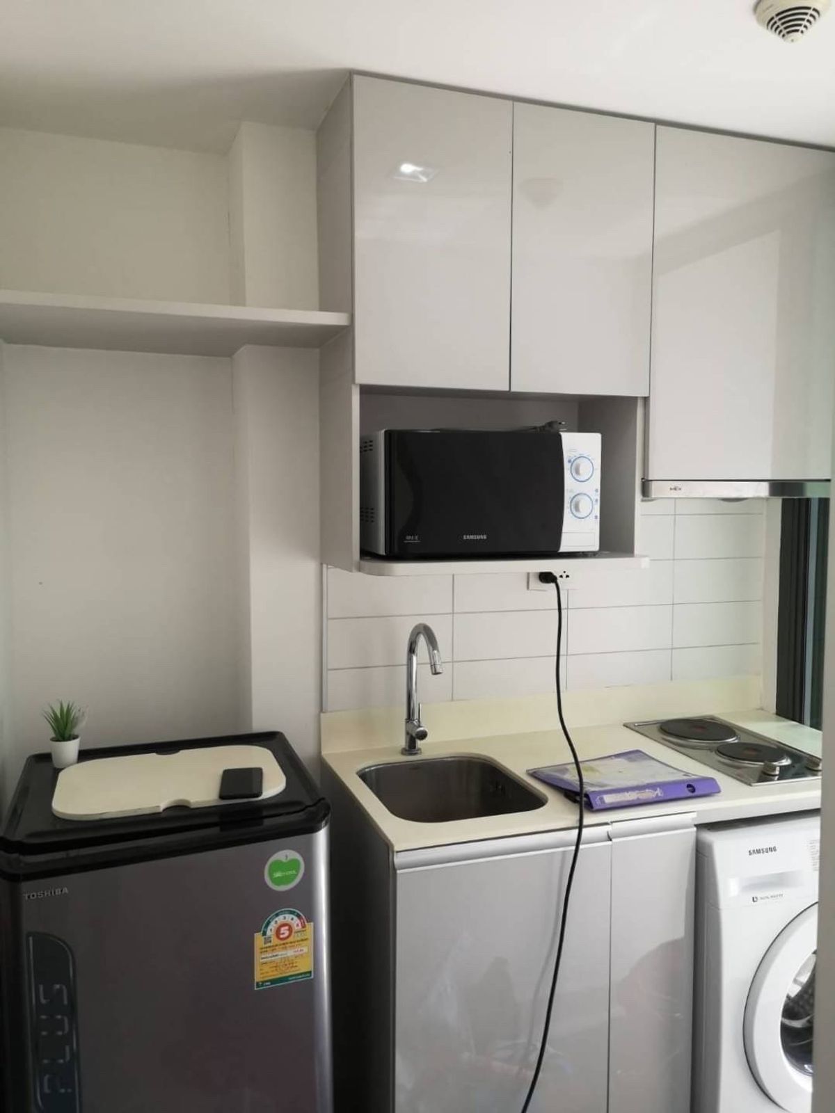 For RentCondoRatchathewi,Phayathai : Ready to stay in Ideo Mobi Phayathai