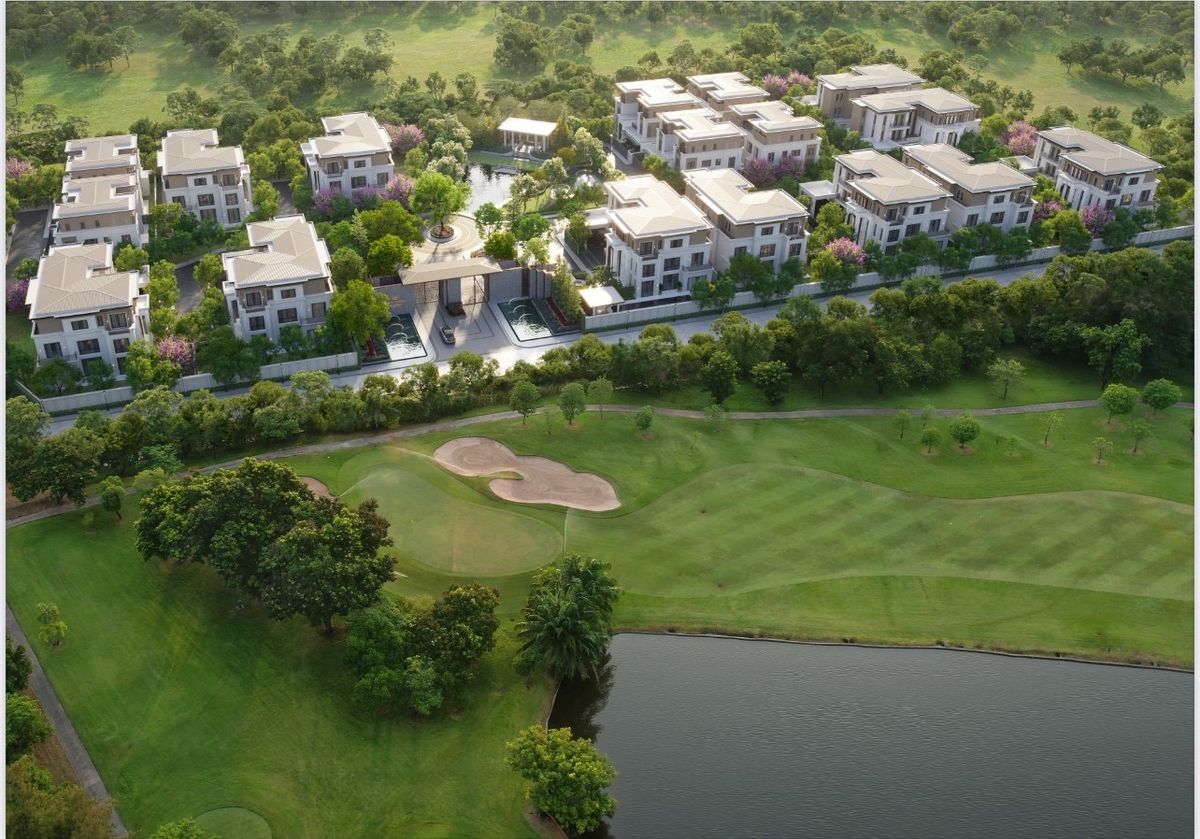 For SaleHouseBangna, Bearing, Lasalle : 📢👇Luxury 3 storey house with Muang Kaew Golf Course View, in-house lift, close to community areas,  convenient access via multiple routes