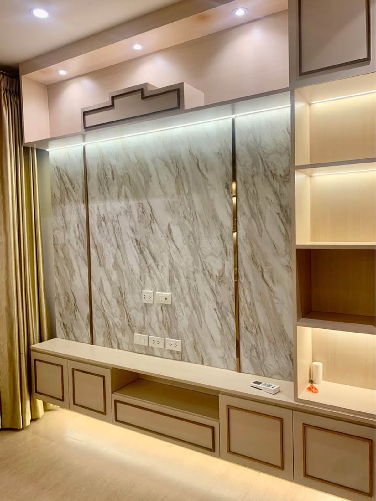 ขายคอนโดลาดพร้าว เซ็นทรัลลาดพร้าว : ห้องสวย ถูกที่สุด ชั้น 17 Maru Ladprao 15 🐶🐱Pet Friendly เฟอร์นิเจอร์ครบ พร้อมอยู่ (P-790)