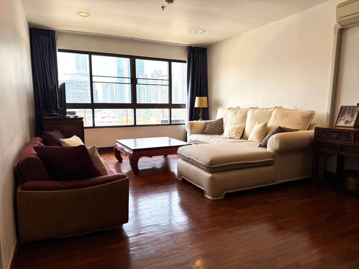 For SaleCondoWitthayu, Chidlom, Langsuan, Ploenchit : Ban Ploenchit Condo, excellent location in the heart of the city, wide area!