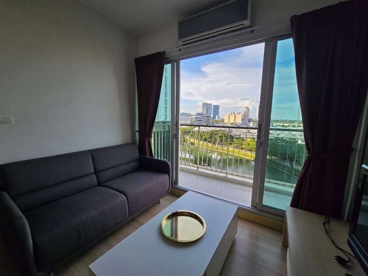 For RentCondoBangna, Bearing, Lasalle : For rent: The Parkland Srinakarin Lakeside (The Parkland Srinakarin Lakeside)🛏️ 1 bedroom 🛁 1 bathroom 🛋️ 1 living room, size 36 sq m. Building 1, 8th floor ✨ Price 11,000 baht..