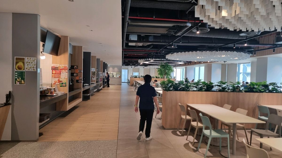 ให้เช่าสำนักงานนานา : Bts นานา ให้เช่าออฟฟิศ 175 ตาราง เมตร วิวดี สิ่งอำนวยความสะดวกครบ ตกแต่งทันสมัย