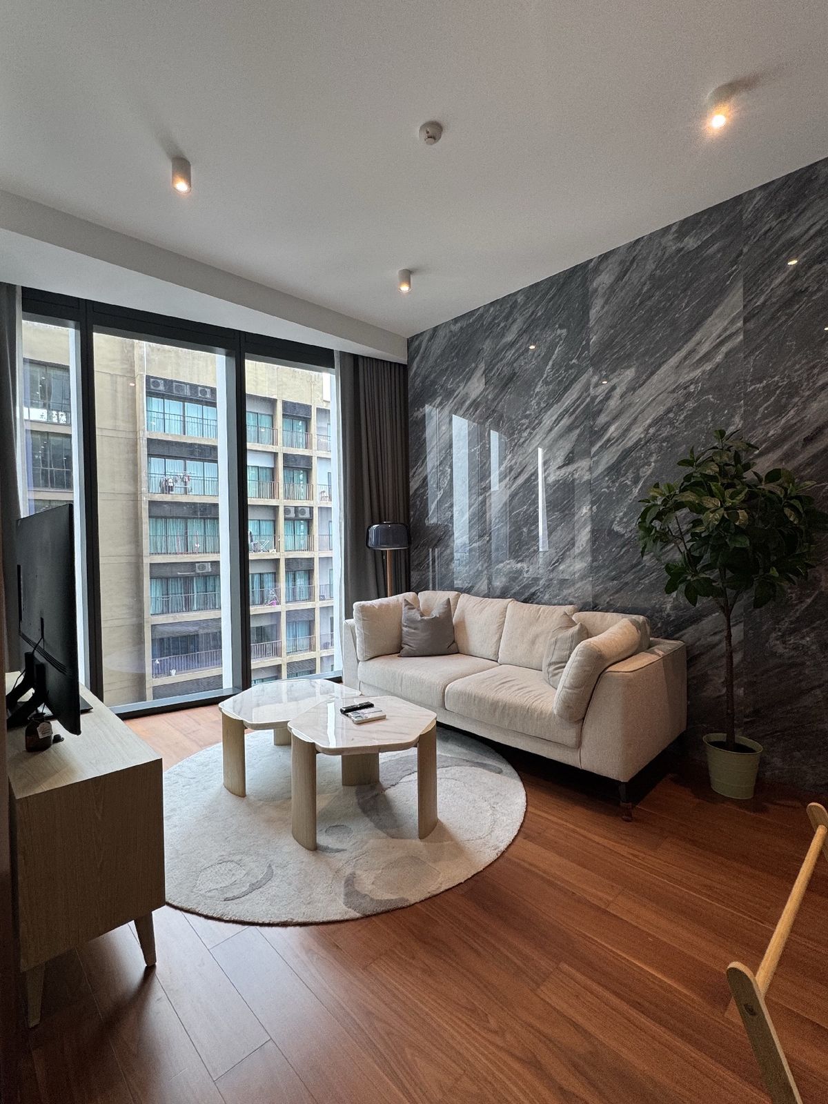 ให้เช่าคอนโดสุขุมวิท อโศก ทองหล่อ : For Rent : The Estelle Phrom Phong - 1 bed 58 sqm 