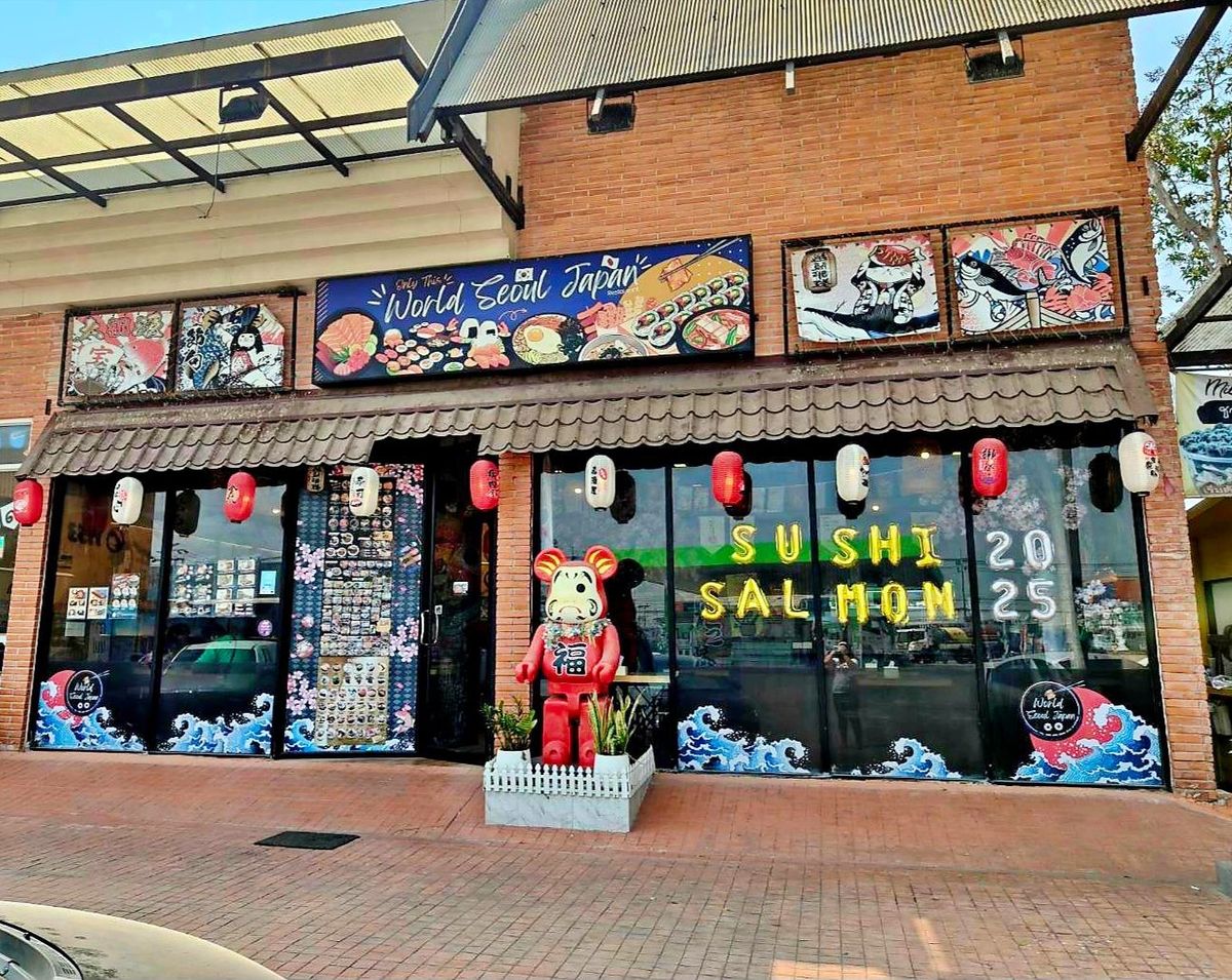 For LeaseholdRetail SpaceNonthaburi, Bang Yai, Bangbuathong : Lease Japanese restaurants in Bangchak Pump, Bang Bua Thong, opened for 4 and a half years. In the pump, there is Starbucks KFC Waraporn Big C
