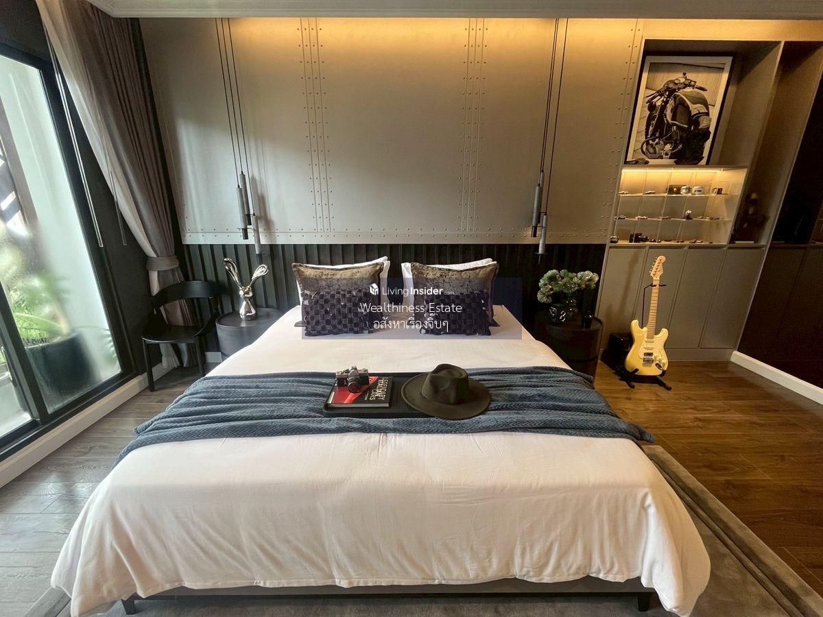 For SaleHouseRama5, Ratchapruek, Bangkruai : For Sale | 3 -storey detached house after Central West Ville Ratchapruek! Project: Vana Ratchapruek-Westville, beautiful house, very good location, contact 095-530-0101 (Emi)