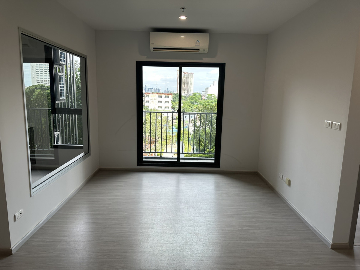 ขายคอนโดบางแค เพชรเกษม : ขายคอนโด เดอะพาร์คแลนด์ เพชรเกษม 56 MRT-ภาษีเจริญ บางหว้า เขต ภาษีเจริญ กรุงเทพ CX-139357