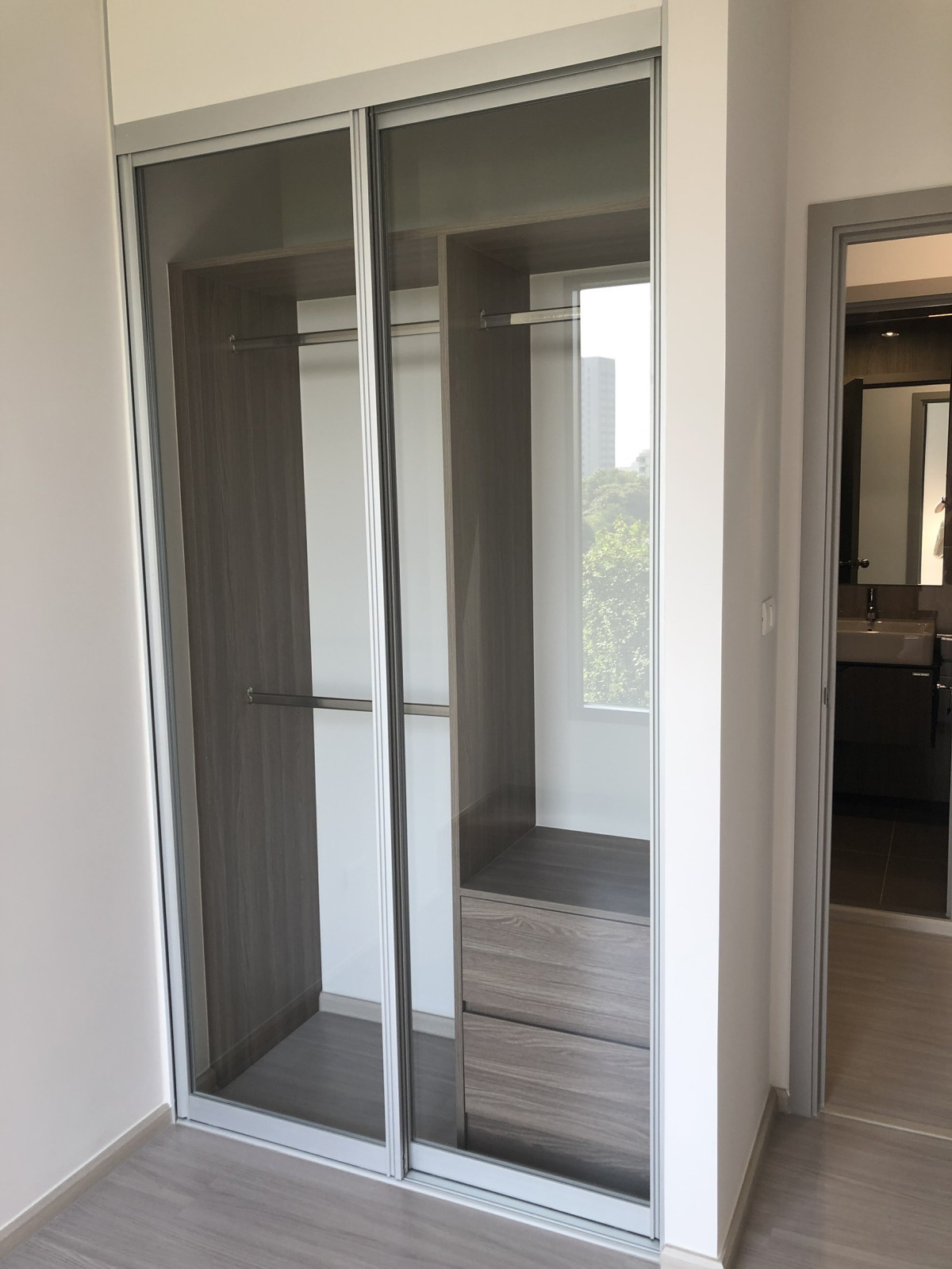 For SaleCondoBang kae, Phetkasem : For Sale Condo , The Parkland Phetkasem 56 , MRT-Phasi Charoen , Bang Wa , Phasi Charoen , Bangkok , CX-139357