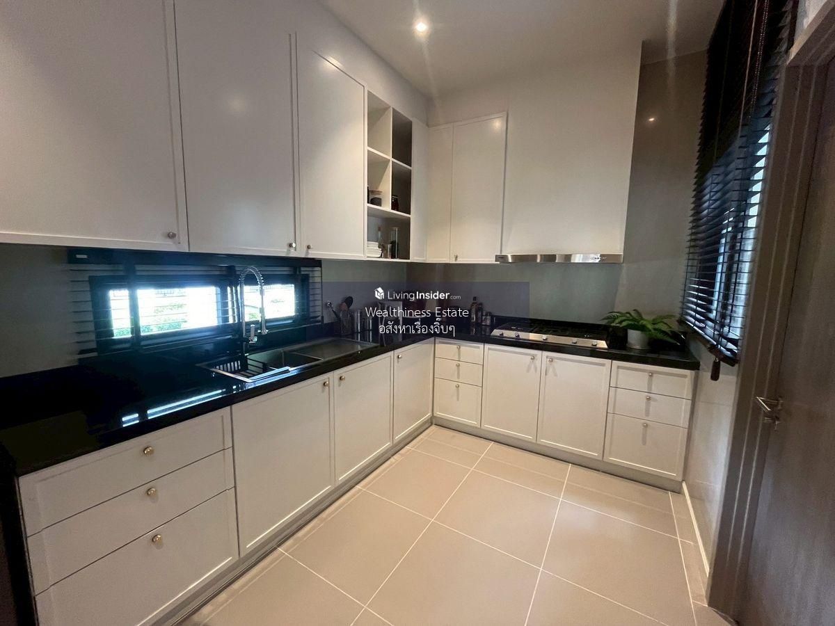 For SaleHouseRama5, Ratchapruek, Bangkruai : For Sale | 3 -storey detached house after Central West Ville Ratchapruek! Project: Vana Ratchapruek-Westville, beautiful house, very good location, contact 095-530-0101 (Emi)