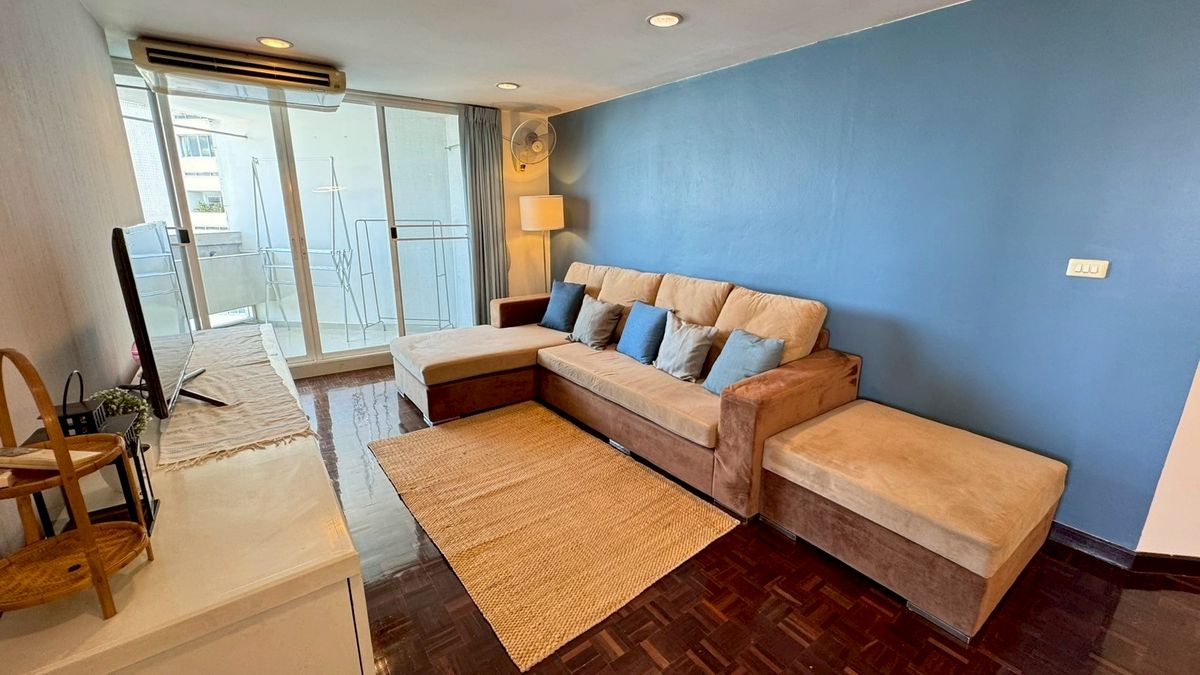 ขายคอนโดสุขุมวิท อโศก ทองหล่อ : LTH12384 - Tai Ping Towers FOR SALE Size 102 Sq.M. 2 beds 2 baths BTS Ekkamai station ONLY 8.8 MB