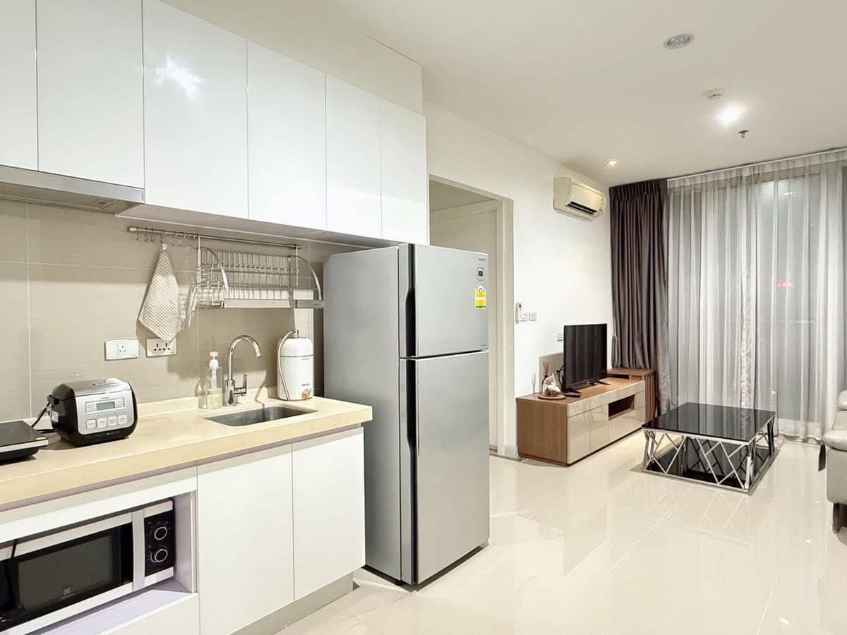 ให้เช่าคอนโดพระราม 9 เพชรบุรีตัดใหม่ RCA : ให้เช่า ✨ T.C. Green ✨  เฟอร์นิเจอร์ และ เครื่องใช้ไฟฟ้าครบ ใกล้ MRT พระราม 9