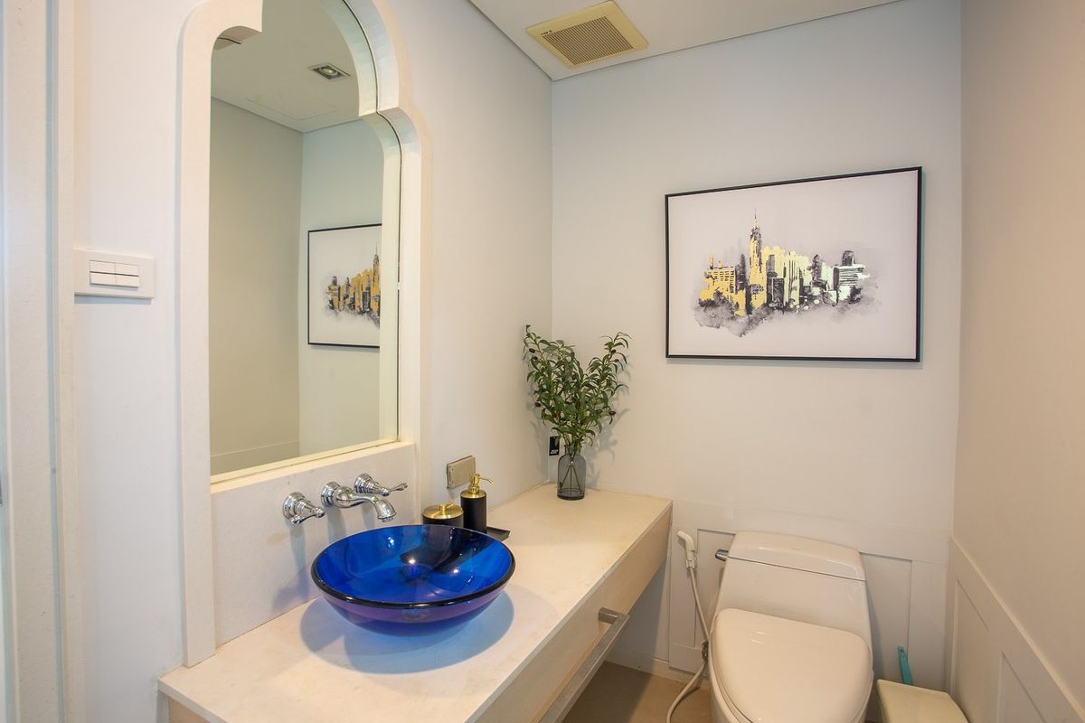 ขายคอนโดหัวหิน ประจวบคีรีขันธ์ : ✨ ขายพร้อมผู้เช่า
คอนโดหรูติดทะเลหัวหิน มาราเกซ คอนโด รีโนเวทใหม่ พร้อมเฟอร์ฯ และเครื่องใช้ไฟฟ้าครบ 1 ห้องนอน 1 ห้องน้ำ ทำเลทอง ใกล้บลูพอร์ตและตลาดซิคาด้า!