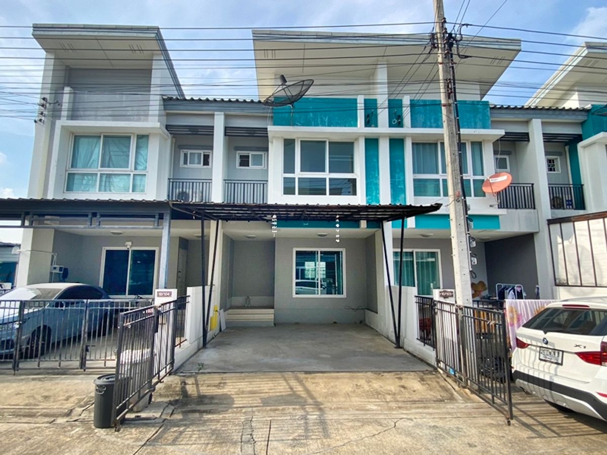 For SaleTownhomeVipawadee, Don Mueang, Lak Si : 2 -storey townhouse for sale, Rasa Grand Village, Don Mueang (Rasa Grand Ville), the atmosphere is good. Near the Green Line, Bangkok Province Station, Bangkok