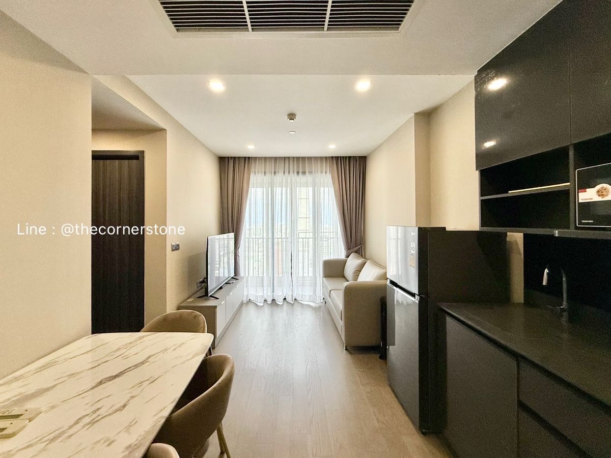 ให้เช่าคอนโดสุขุมวิท อโศก ทองหล่อ : 2B1B - Available For Rent // Corner Unit