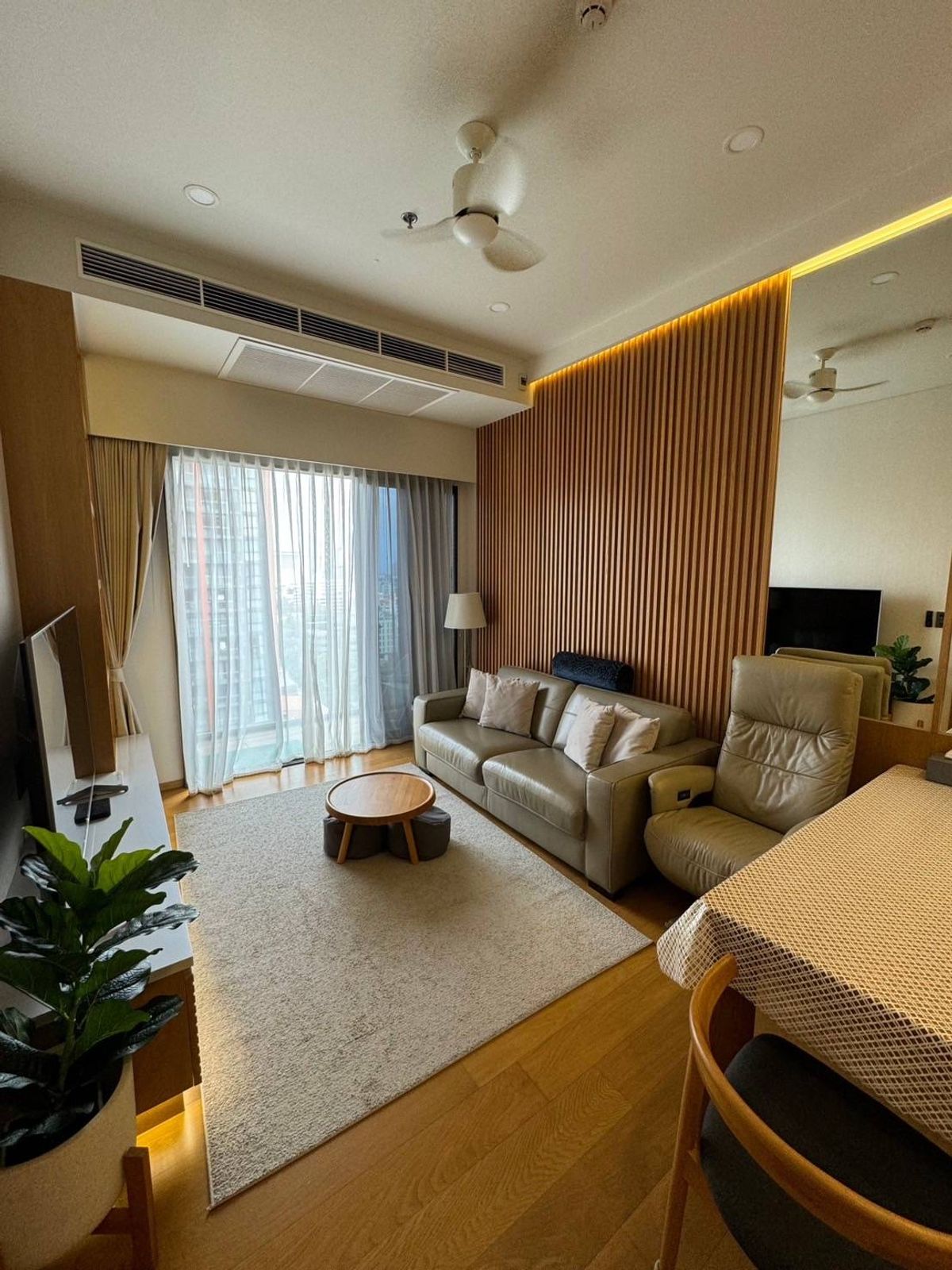 ให้เช่าคอนโดสุขุมวิท อโศก ทองหล่อ : ให้เช่าห้องสวย! Siamese Exclusive Sukhumvit 31