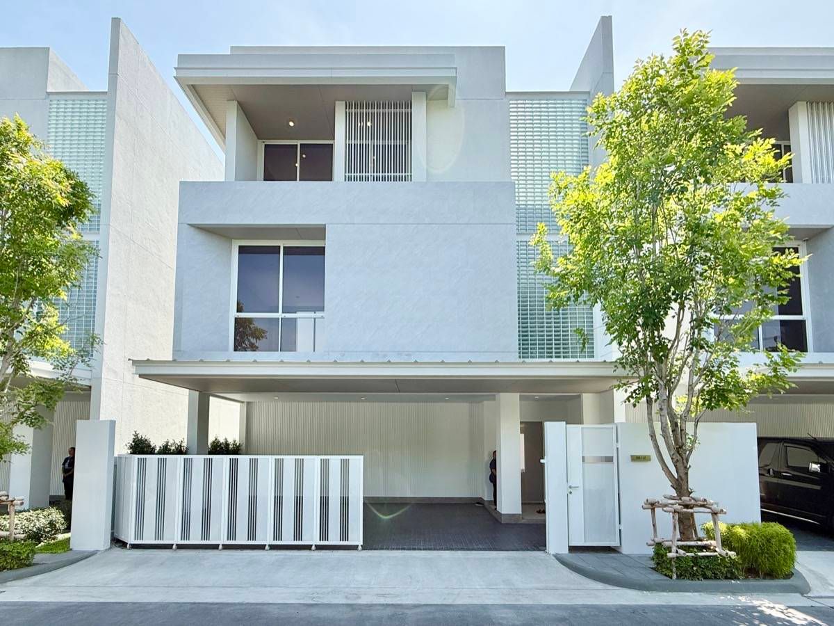 ขายบ้านอ่อนนุช อุดมสุข : For Sale/ขาย - Baan 365 Sukhumvit 77 ( บ้าน 365 สุขุมวิท 77) Luxury Single House in Compound Start from 27 MB