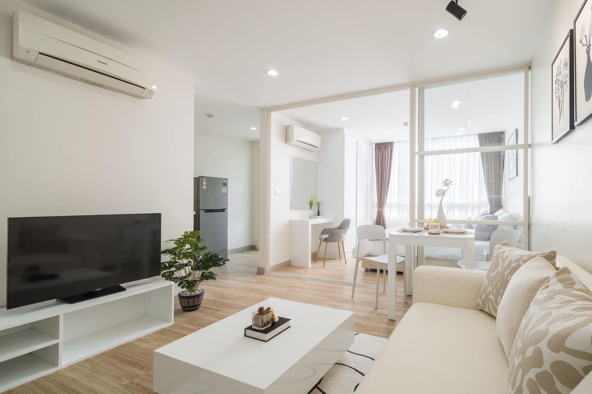 ขายคอนโดพัฒนาการ ศรีนครินทร์ : ขายด่วนคอนโด Elements Srinakarin ราคา 1,990,000  บาท [MKs250450]