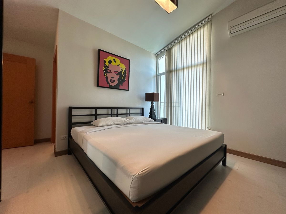 ให้เช่าคอนโดสุขุมวิท อโศก ทองหล่อ : ✨ ให้เช่า คอนโดสไตล์เรียบหรู 3 ห้องนอน Duplex ใจกลางสุขุมวิท เฟอร์ครบ ใกล้ BTS พร้อมพงษ์ พร้อมเข้าอยู่ทันที!