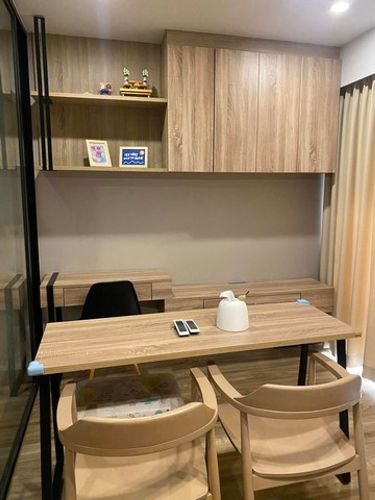 For SaleCondoSathorn, Narathiwat : Sell ​​Blossum Condo at Sathorn-Charoenrat, area 30 sq.m., 6th floor, complete furniture near BTS Surasak