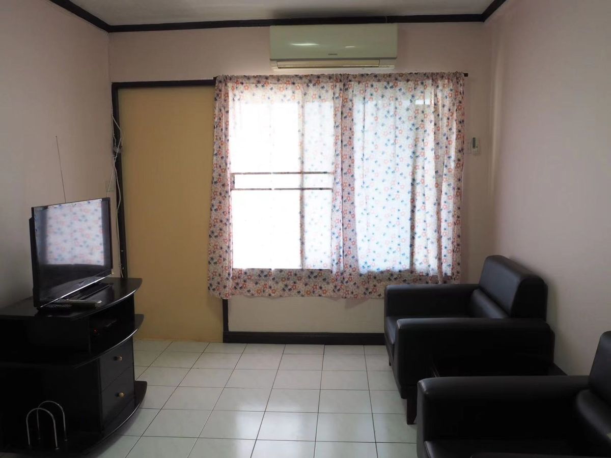 ขายคอนโดสุขุมวิท อโศก ทองหล่อ : Sale urgent under market price:  SALE Thonglor tower condo near BTS Thonglo, size 50sqm. 2bed 1bath on 6th floor building B
