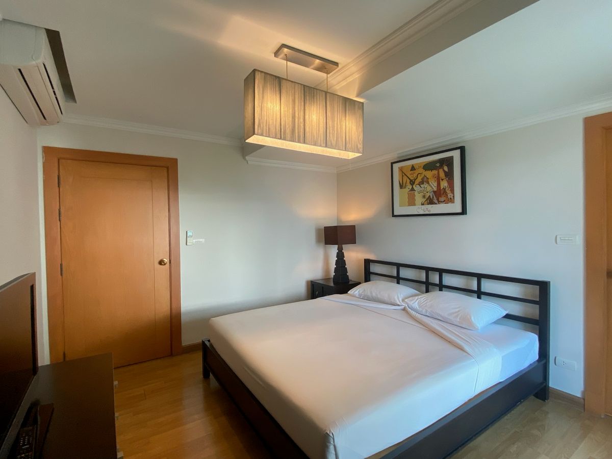 ให้เช่าคอนโดสุขุมวิท อโศก ทองหล่อ : ✨ ให้เช่า คอนโดสไตล์เรียบหรู 3 ห้องนอน Duplex ใจกลางสุขุมวิท เฟอร์ครบ ใกล้ BTS พร้อมพงษ์ พร้อมเข้าอยู่ทันที!