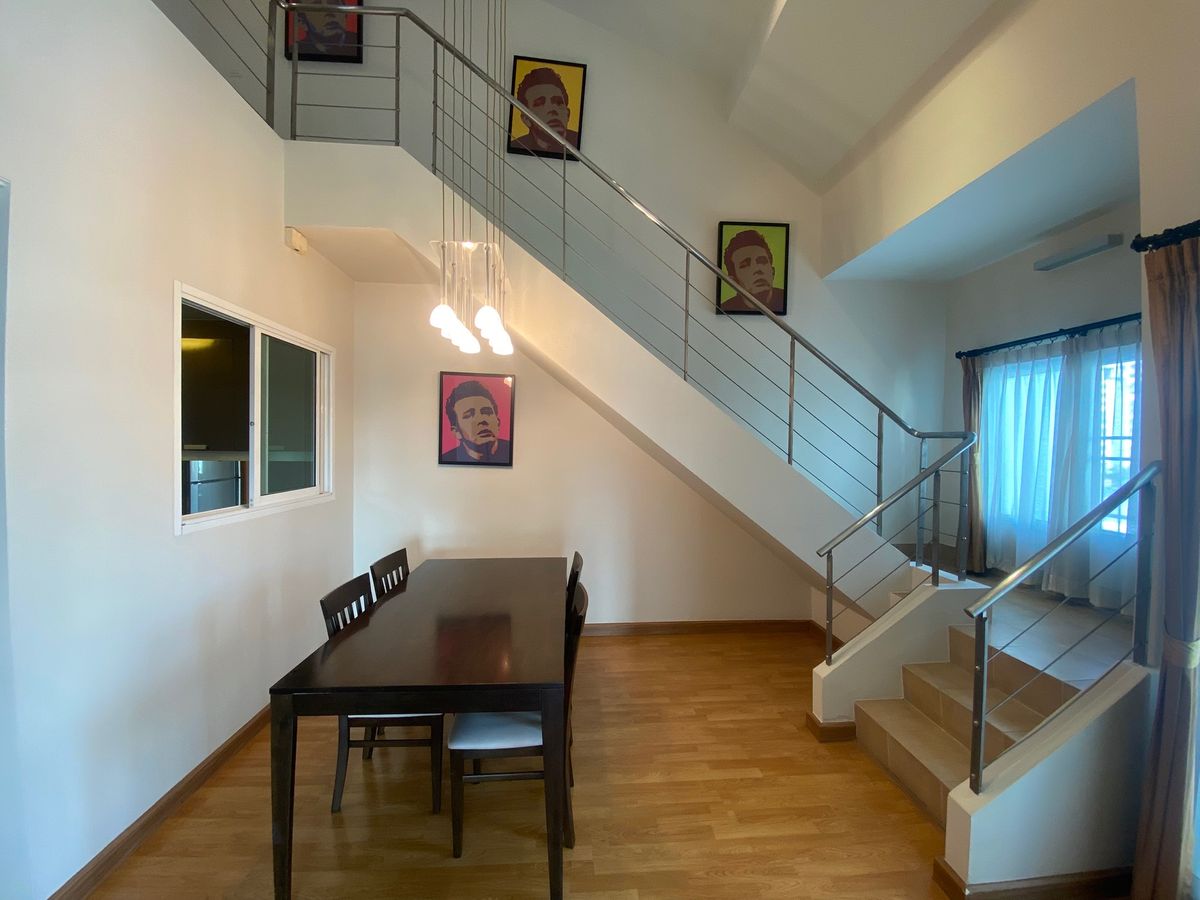 ให้เช่าคอนโดสุขุมวิท อโศก ทองหล่อ : ✨ ให้เช่า คอนโดสไตล์เรียบหรู 3 ห้องนอน Duplex ใจกลางสุขุมวิท เฟอร์ครบ ใกล้ BTS พร้อมพงษ์ พร้อมเข้าอยู่ทันที!