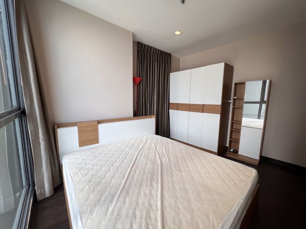 For RentCondoRatchathewi,Phayathai : Condo for rent IDEO Q Phaya Thai 50 sq m. Airport Link Phaya Thai Station