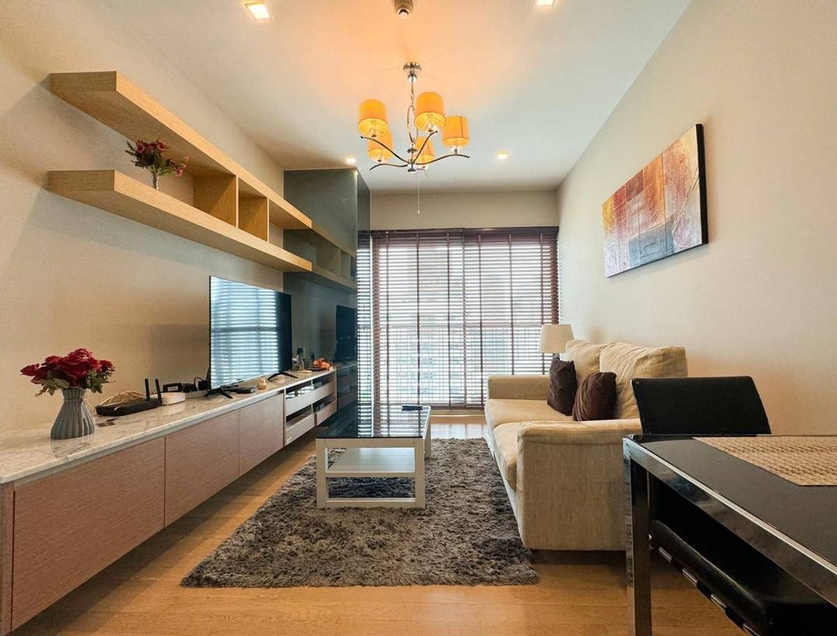 คอนโดสุขุมวิท อโศก ทองหล่อ : คอนโด Noble Refine Sukhumvit 26 เดินทางสะดวก ใกล้รถไฟฟ้าบีทีเอส มีรถรับส่ง ห้องสวย เฟอร์นิเจอร์ครบ พร้อมอยู่ทันที!!