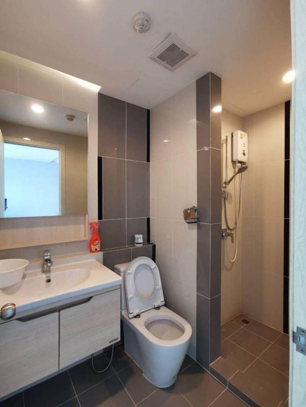 ขายคอนโดอ่อนนุช อุดมสุข : ทิศตะวันออก ห้องสวยราคาดีที่สุด⭐Artemis Sukhumvit 77 (อาทีมิส สุขุมวิท 77)