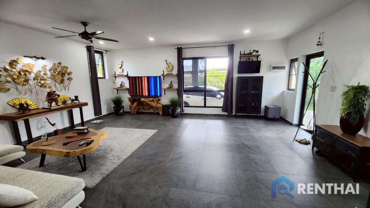 For SaleHousePattaya, Bangsaen, Chonburi : 3-bed Fully Furnished Home in Pattaya for 6.200.000 Thb, Perfect Family Living