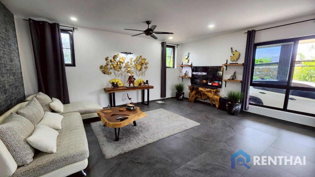 ขายบ้านพัทยา บางแสน ชลบุรี สัตหีบ : สำหรับ ขาย บ้าน 3 ห้องนอน ที่ ห้วยใหญ่